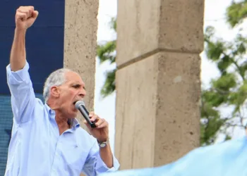 Honduras: Candidatos presidenciales de oposición critican al Congreso y al oficialismo por concentración de poder antes de las elecciones