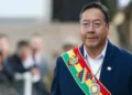 Presidente de Bolivia se despide ofreciendo disculpas antes de entregar el poder a Rodrigo Paz
