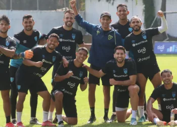Federación de Fútbol de Guatemala ajusta aforo y lanza campaña contra el racismo tras sanción de la FIFA
