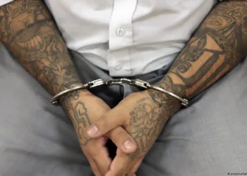 Marero condenado por extorsión presenta amparo ante la Corte de Constitucionalidad contra la nueva Ley Antipandillas en Guatemala