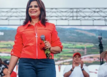 Candidata oficialista hondureña insiste en denunciar un supuesto “plan macabro” de la oposición en contra de las elecciones