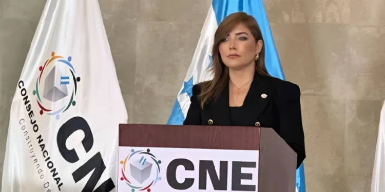 Consejo Electoral hondureño sortea otro obstáculo y autoriza adjudicación de transporte pesado para logística de comicios