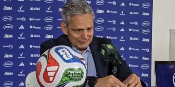 Fracaso en la eliminatoria: Rueda llora, el “Bolillo” evade, Tena es autocrítico y Herrera asume culpas tras la caída de Honduras, El Salvador, Guatemala y Costa Rica