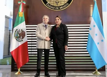 Presidenta de Honduras se reúne con su homóloga de México este martes