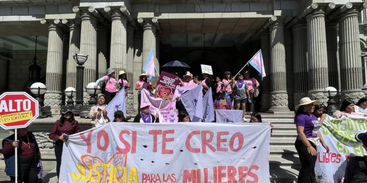Manifestaciones en Centroamérica exigen frenar la violencia contra las mujeres