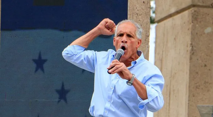 Honduras: Asfura agradece a Trump su apoyo, Nasralla asegura que el mandatario se ha dejado llevar por desinformación