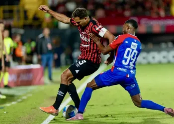 Empate 1-1 entre Alajuelense y Xelajú en la Ida de la final de la Copa Centroamericana