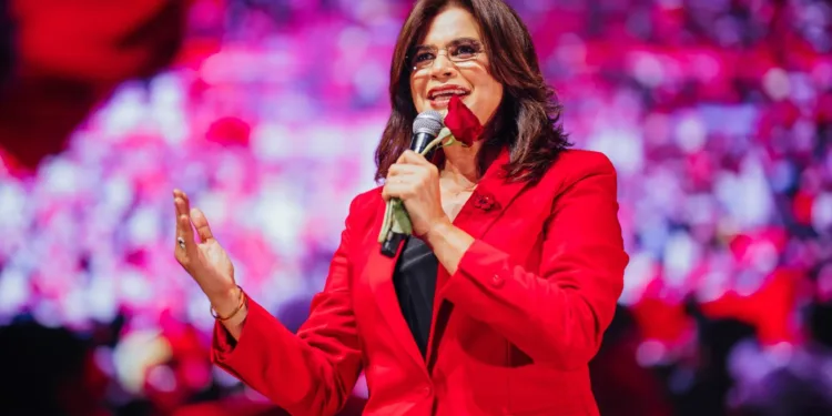 Honduras: Candidata oficialista rechaza llamado de Donald Trump a votar por Nasry Asfura y denuncia “trampa”