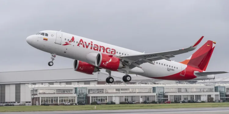 Avianca y Volaris cancelan cientos de vuelos “por disrupciones” de los Airbus A320