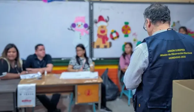 Alta expectativa en Honduras al inicio del conteo de votos de las elecciones generales