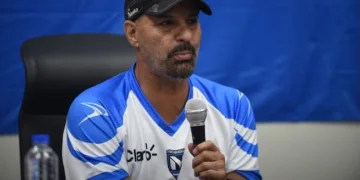Nicaragua cesa al técnico chileno Marco Antonio Figueroa tras fallar en clasificatoria al Mundial 2026