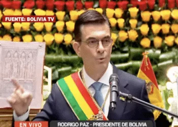 Rodrigo Paz asume presidencia de Bolivia con plan de reformas y acaba con dos décadas de experimento socialista