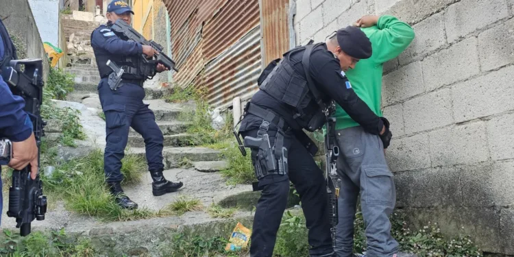 Autoridades de seguridad lanzan nuevo operativo antipandillas en barrios considerados de alto riesgo en Ciudad de Guatemala