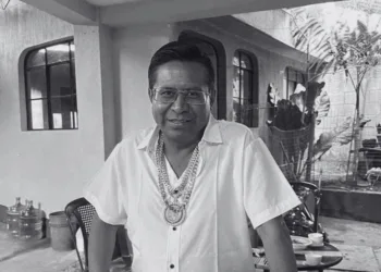 Hallan cuatro armas de fuego en vehículo del excandidato asesinado en Guatemala