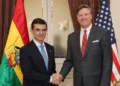EE UU y Bolivia restablecen relaciones diplomáticas tras 17 años de ruptura