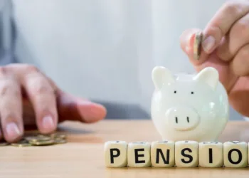 El Salvador adelanta pago de pensiones navideñas: podrán cobrarse desde el 20 de octubre