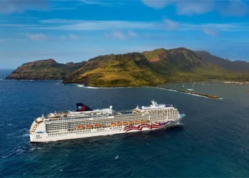 Hawái cobra peaje verde al turismo global: cruceros pagarán nuevo impuesto climático desde 2026