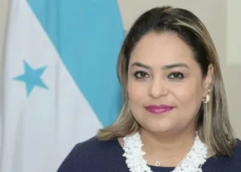 Arrestan en Honduras a exfuncionaria señalada por irregularidades en su gestión 