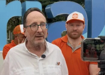 China amenaza a candidato costarricense por proponer relaciones con Taiwán