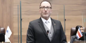 Candidato costarricense defiende propuesta de retomar lazos con Taiwán y dice que China no puede imponer cómo pensar