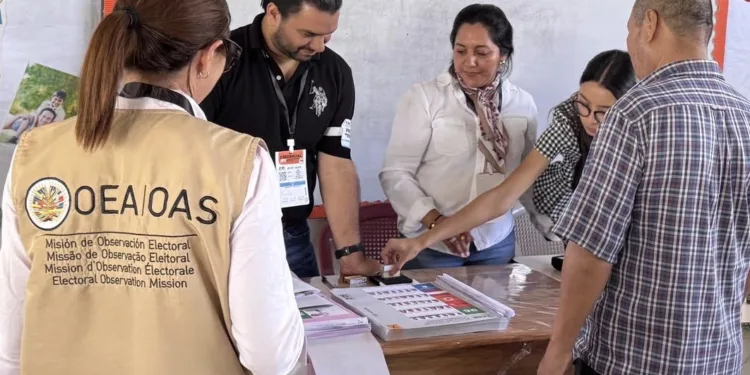 EE UU reconoce labor de observadores independientes y su esfuerzo por transparencia electoral en Honduras