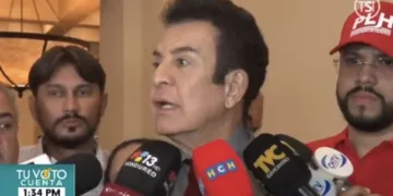 “Vamos a ganar, tengan paciencia”, dice candidato liberal hondureño en medio de rocambolesco conteo de votos