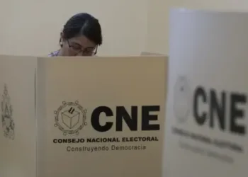 Consejo Anticorrupción de Honduras realiza conteo independiente de actas electorales