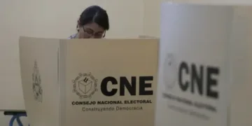 Consejo Anticorrupción de Honduras realiza conteo independiente de actas electorales
