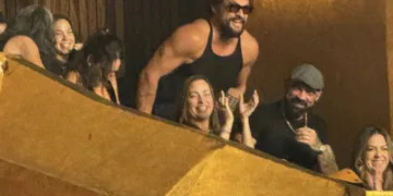 Actor de Hollywood Jason Momoa asiste a concierto de Ricardo Arjona en Guatemala