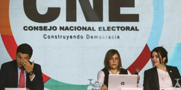Honduras: Consejo Electoral acumula 48 horas sin nuevos resultados oficiales y crece presión por lentitud del conteo de votos
