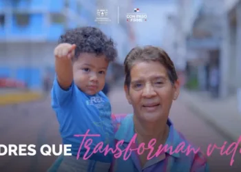 Panamá celebra este 8 de diciembre el Día de la Madre con feriado y reuniones familiares
