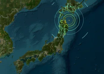 Terremoto en Japón de 7.6 sacude costa noreste y activa alerta de tsunami