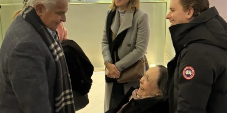 Presidente de Panamá se reúne con familia de María Corina Machado en Oslo y destaca apoyo a la transición democrática en Venezuela