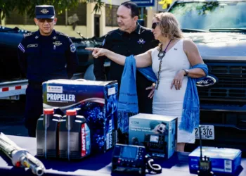 EE UU dona equipo valorado en $500,000 a la Policía de El Salvador para fortalecer la lucha contra el narcotráfico