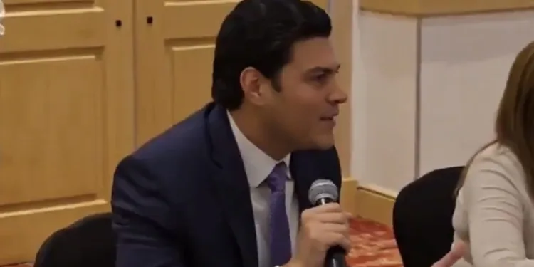 Honduras: Consejero electoral oficialista reconoce derrota electoral de Libre ante representantes de misiones internacionales