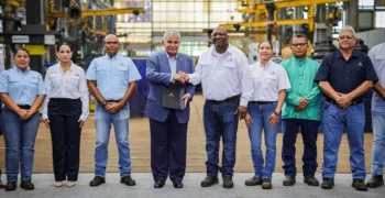 Mulino recibe $2,965 millones en dividendos del Canal de Panamá para inversión pública