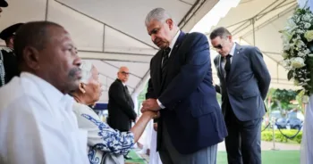 Presidente de Panamá participa en funeral de capitán de la Policía fallecido en servicio