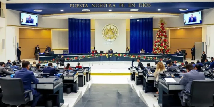 Asamblea Legislativa de El Salvador aprueba presupuesto 2026 de $10,555 millones, el más alto de su historia