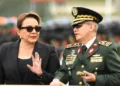 Honduras: Presidenta Xiomara Castro premia lealtad de exjefe del Ejército y lo nombra ministro de Defensa