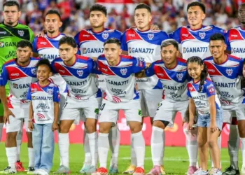 Firpo campeón del Apertura 2025: 12 años y medio después, los toros vuelven a la cima del fútbol salvadoreño