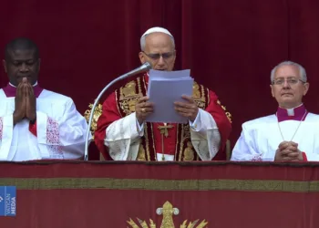 Papa León XIV pide diálogo y paz en América Latina en su primer mensaje de Navidad ‘Urbi et Orbi’