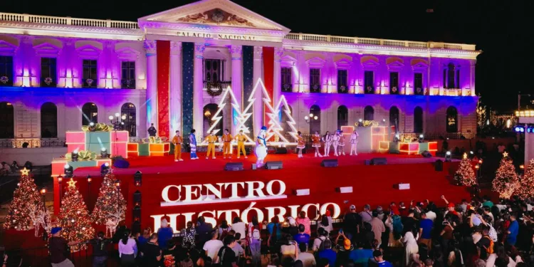 Bukele destaca el Centro Histórico de San Salvador, el punto turístico de moda en El Salvador
