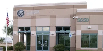 EE.UU. elimina programa de reunificación familiar para El Salvador, Guatemala y Honduras