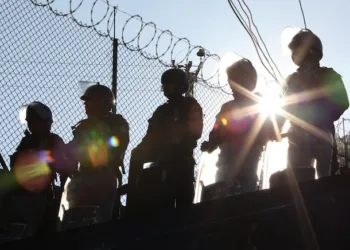 Guatemala registra 340 % de hacinamiento en cárceles y construirá dos nuevas prisiones