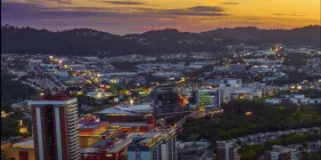 El FMI destaca crecimiento del 4 % y avance fiscal de El Salvador en segunda revisión del acuerdo SAF