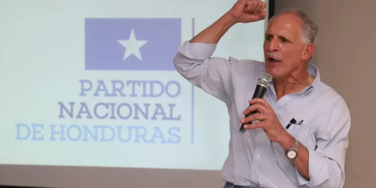 El gran reto de “Papi a la orden”, gobernar una Honduras fragmentada, empobrecida y sumida en violencia