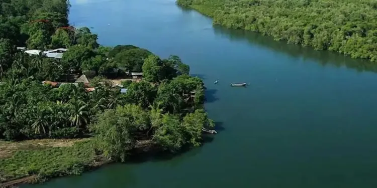 El Río Lempa de El Salvador se degrada y pone en riesgo el agua de más de 5 millones de personas