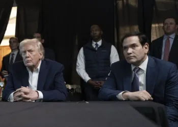 Trump exige a Venezuela expulsar a China y Rusia para reactivar su industria petrolera