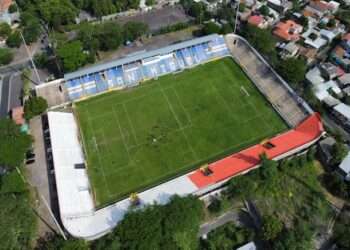 BCIE aprueba $150 millones para renovar estadios en nueve departamentos de El Salvador