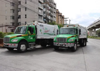 Gobierno panameño inicia operativo especial de limpieza en distrito San Miguelito para evitar crisis sanitaria